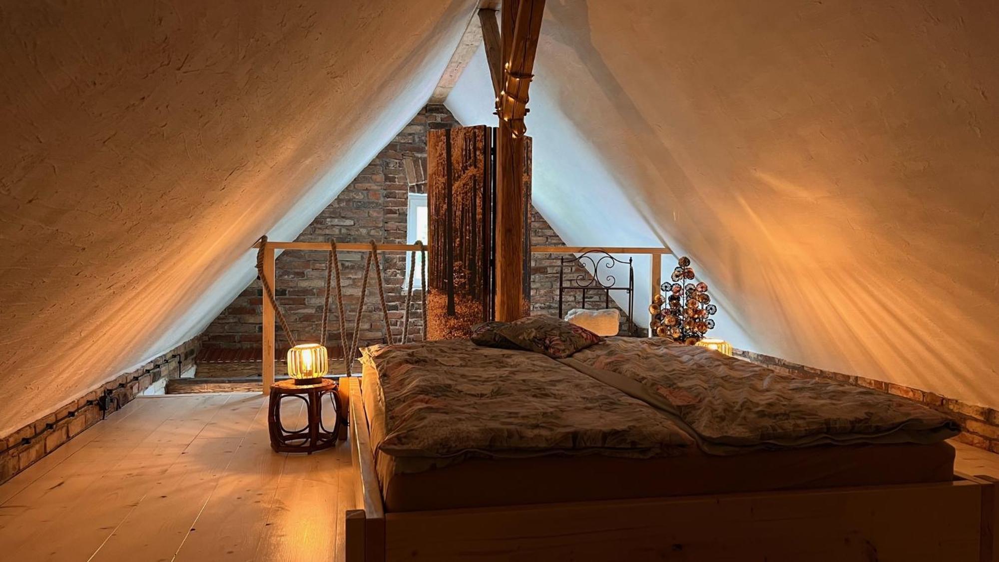 Apartamenty 3 Pory Roku Komarno Esterno foto