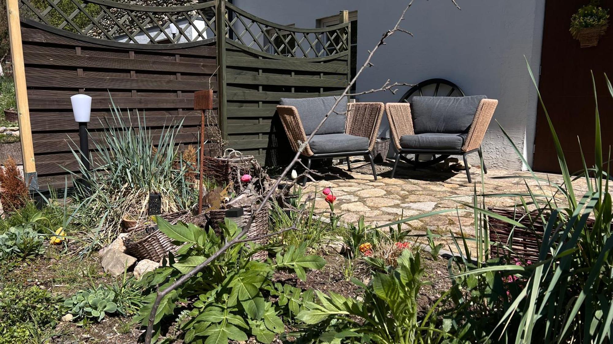 Apartamenty 3 Pory Roku Komarno Esterno foto